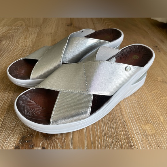 Bzees Shoes - New BZees Desire Cross Slide Sandals Silver Size 10 Wedge
